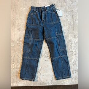 NWT-BDG Carpenter High Rise Baggy Jeans Size 26